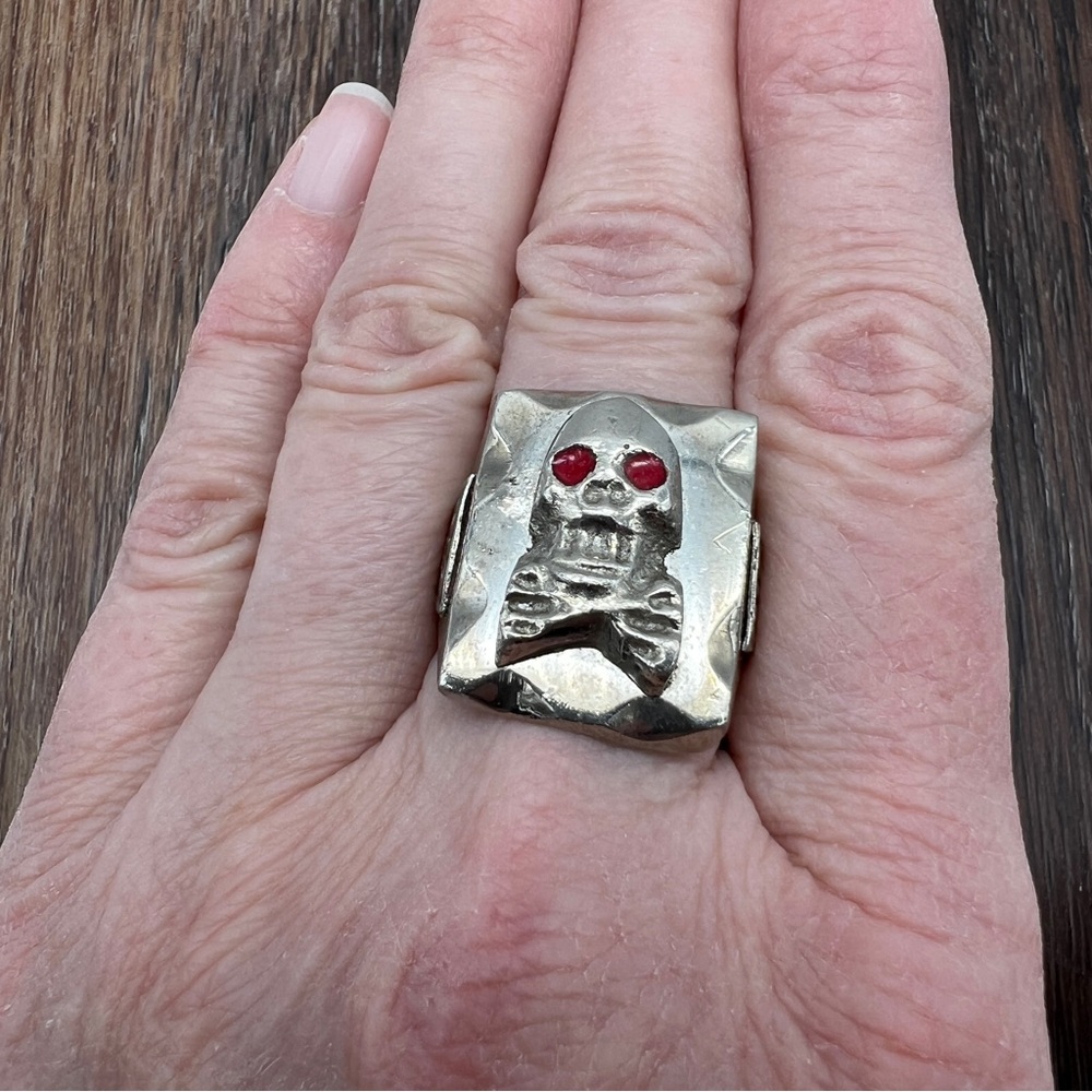 VINTAGE Skull Biker Ring • Red Eyes • Silver Tone • Mexico • Size 10